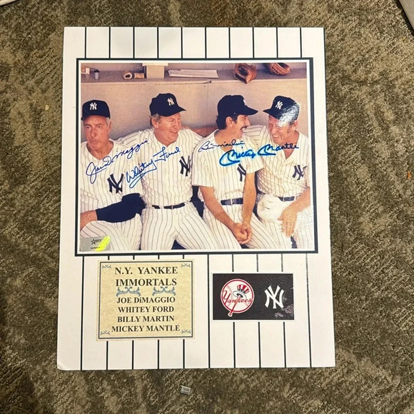 - Mickey Mantle Whitey Ford Joe DiMaggio Billy Martin signed 8 x 10 photo … - Picture 1 of 2
